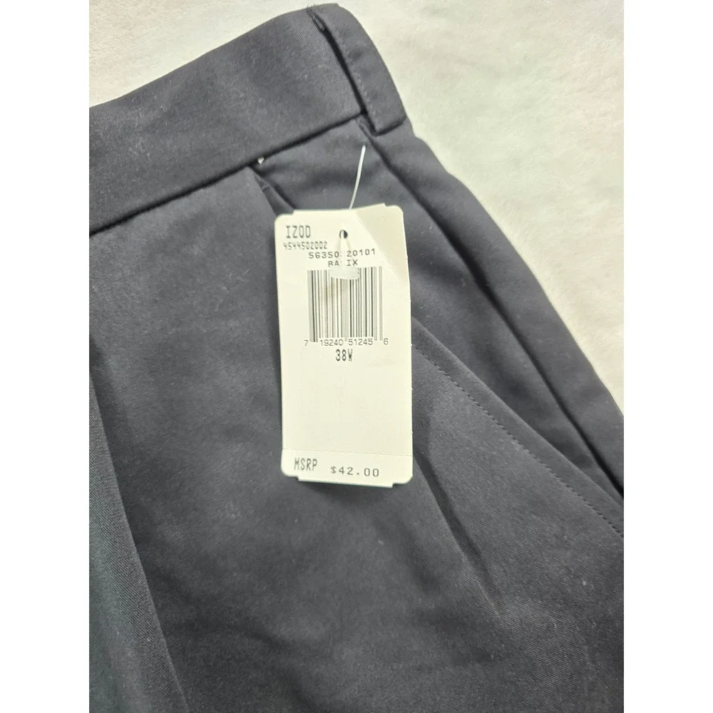 IZOD Golf Shorts Mens 38 Navy Blue Polyester Microfiber Pleated Front NEW